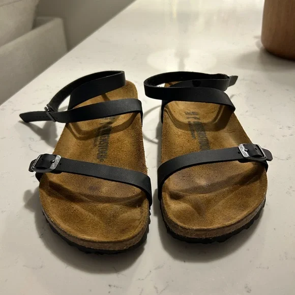 Birkenstock Daloa Black Sandal - Picture 4 of 4